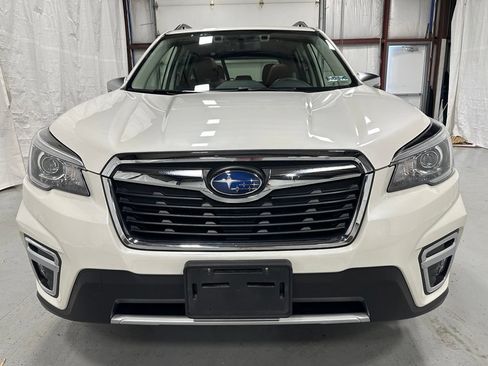 Used 2019 Subaru Forester Touring AWD/4WD image 2