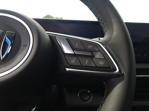 New 2025 Buick Enclave Avenir image 24