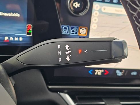 New 2026 Chevrolet Equinox EV LT image 16