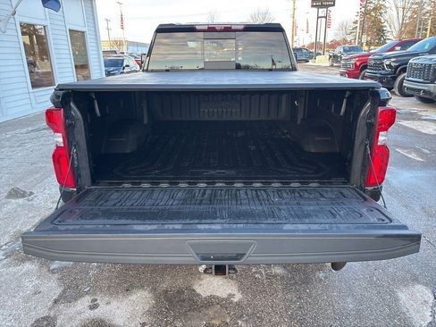 Used 2023 Chevrolet Silverado 2500 High Country w/ Z71 Off-Road Package image 10