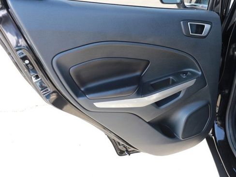 Used 2018 Ford EcoSport Titanium image 13