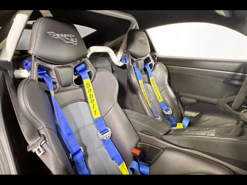 Used 2024 Porsche 718 Cayman GT4 RS RWD image 18