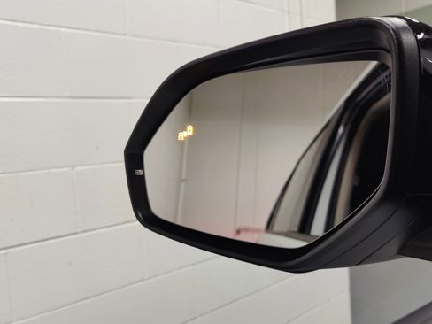 Certified 2024 Volkswagen Atlas Peak Edition SEL image 11