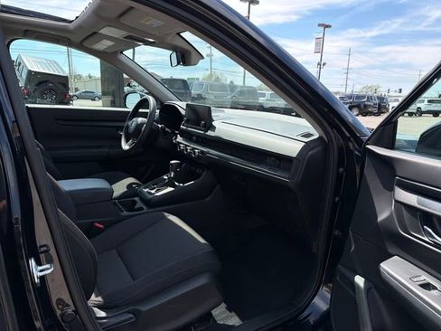 Used 2025 Honda CR-V EX image 32