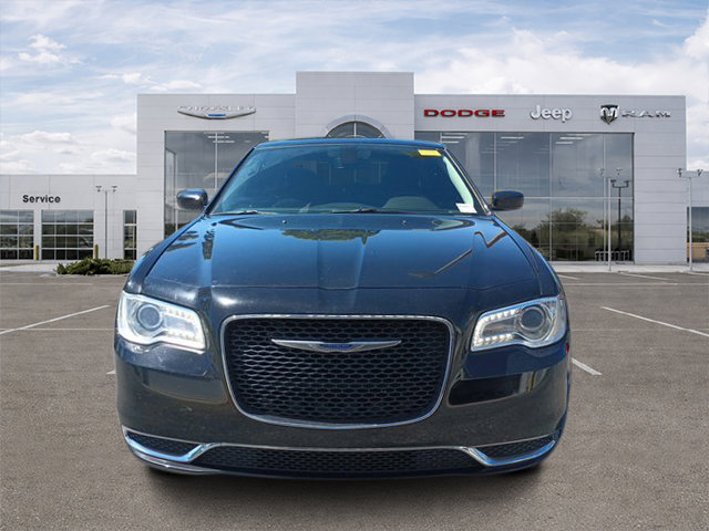 Certified 2019 Chrysler 300 Touring RWD image 21