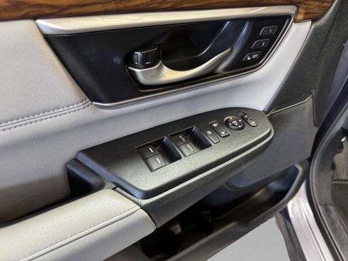 Used 2019 Honda CR-V EX-L image 16