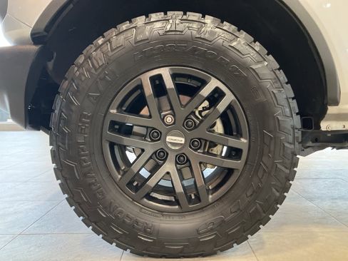 Used 2023 Ford Bronco 4-Door image 9