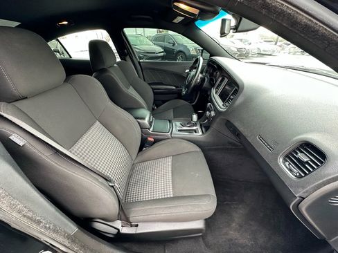Used 2021 Dodge Charger GT w/ Blacktop Package image 13