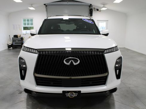 Used 2026 INFINITI QX80 Autograph w/ Autograph Exterior Package AWD/4WD image 3