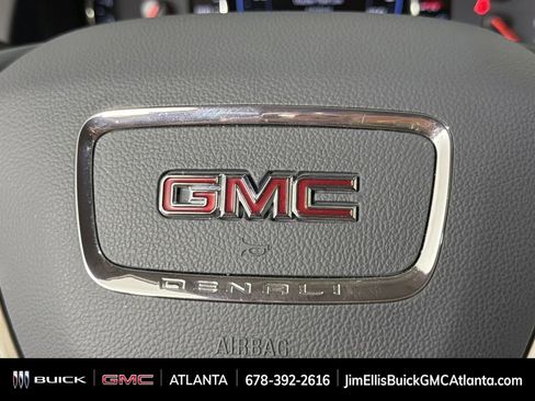 Used 2023 GMC Acadia Denali w/ Black Diamond Edition image 25