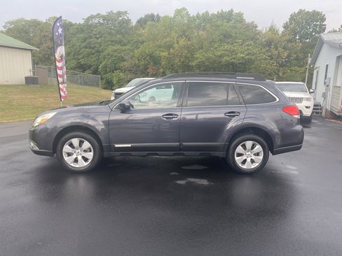 Used 2012 Subaru Outback 2.5i Limited image 8