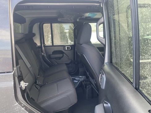 New 2026 Jeep Gladiator Mojave image 29