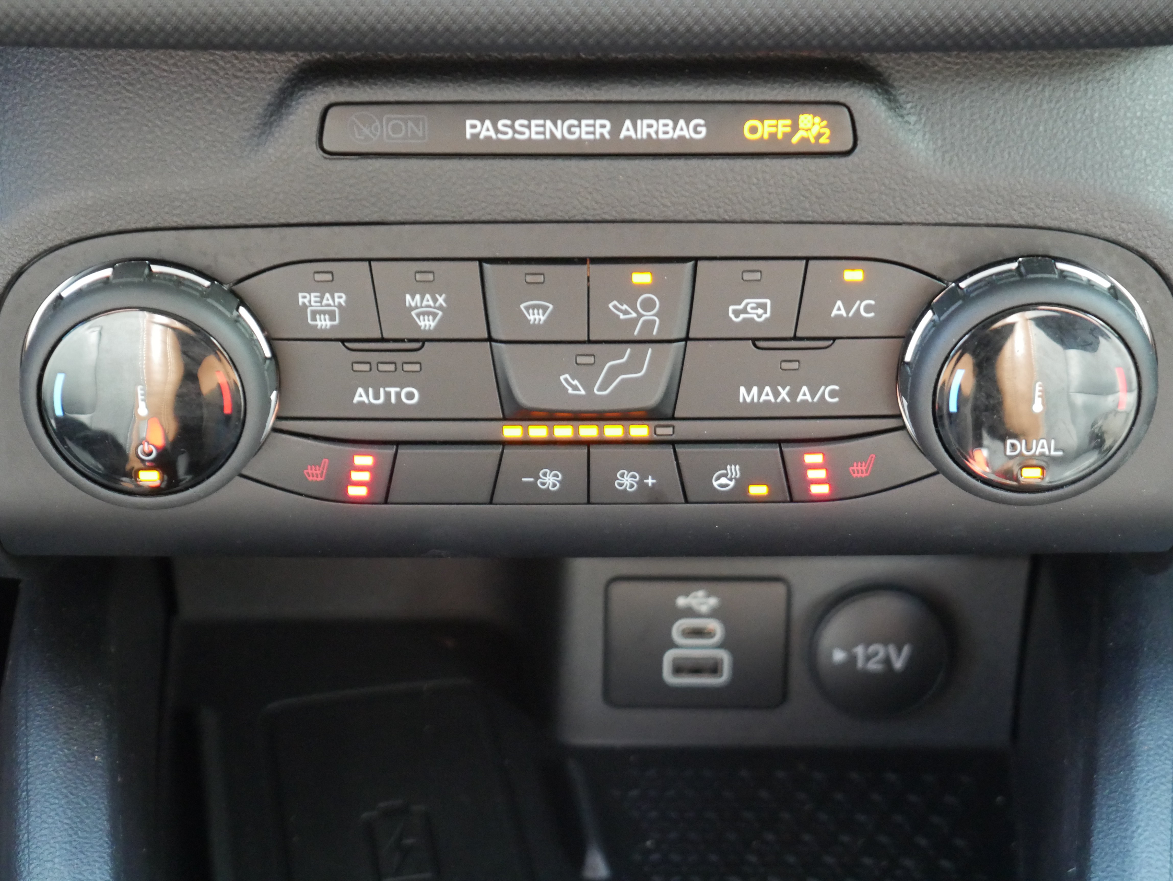Used 2023 Ford Bronco Sport Outer Banks w/ Tech Package AWD/4WD image 21