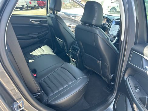 Certified 2024 Ford Edge SEL w/ Class II Trailer Tow Package AWD/4WD image 18