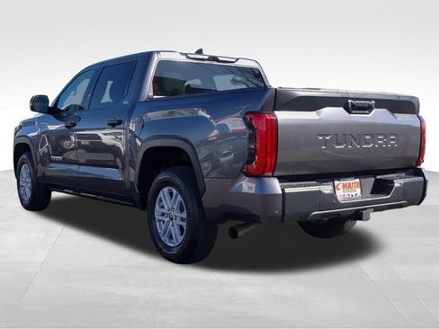 Used 2023 Toyota Tundra SR5 w/ SR5 Convenience Package image 6