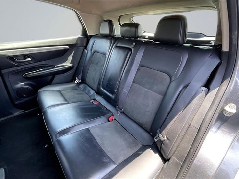 Used 2023 Nissan Ariya AWD image 26