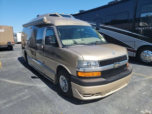 Used 2012 Chevrolet Express 3500 Extended w/ Power Package RWD image 3