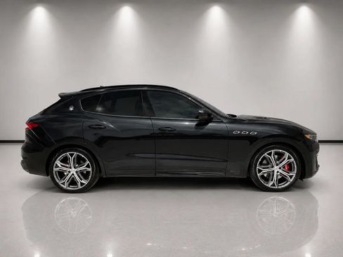 Used 2019 Maserati Levante GTS AWD/4WD image 2