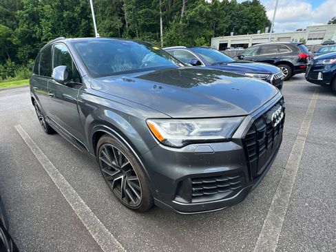 Used 2022 Audi Q7 3.0T Prestige AWD/4WD image 3