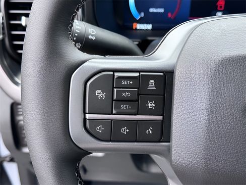 New 2026 Ford F250 Lariat w/ Lariat Ultimate Package image 17