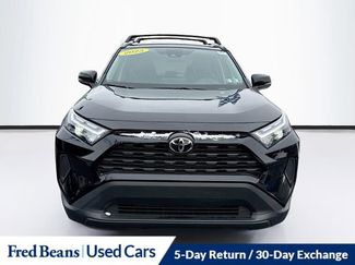 Used 2025 Toyota RAV4 XLE video 2