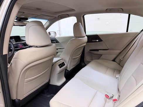 Used 2013 Honda Accord EX-L image 19