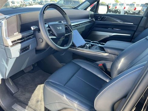 New 2025 Cadillac Escalade IQ Sport 2 AWD/4WD image 9