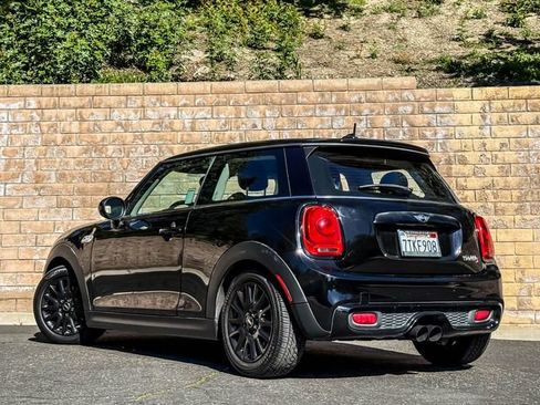 Used 2016 MINI Cooper S image 15