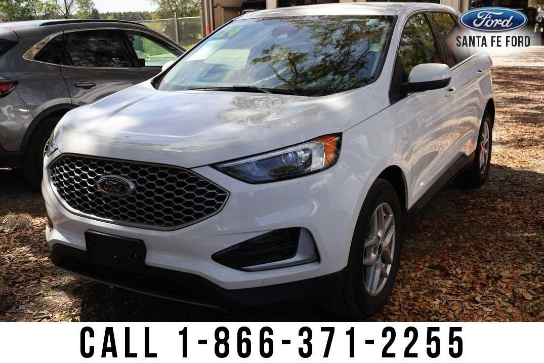 Used 2024 Ford Edge SEL AWD/4WD image 2