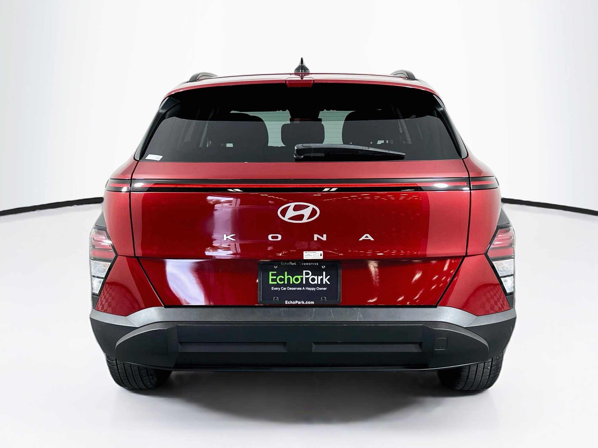 Used 2025 Hyundai Kona SEL FWD image 7