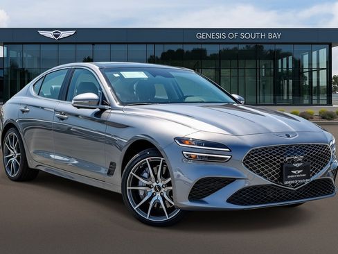New 2026 Genesis G70 2.5T Prestige image 2