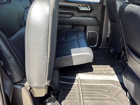 Used 2023 Chevrolet Silverado 1500 RST AWD/4WD image 27