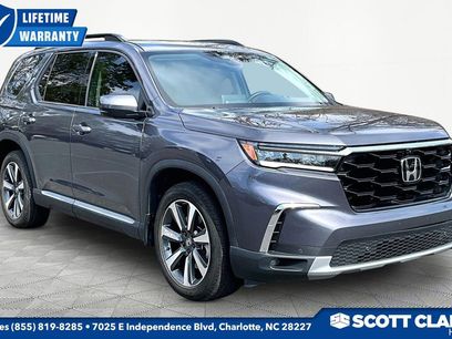 Used 2025 Honda Pilot Elite