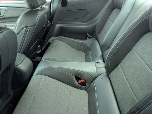 Used 2025 Ford Mustang Coupe RWD image 7