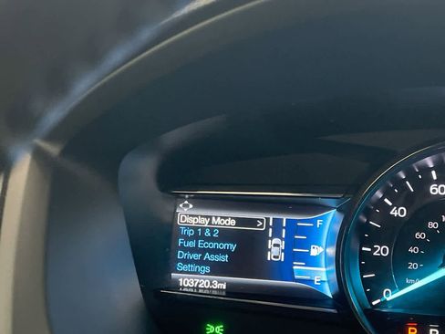 Used 2018 Ford Explorer XLT w/ Equipment Group 202A image 15