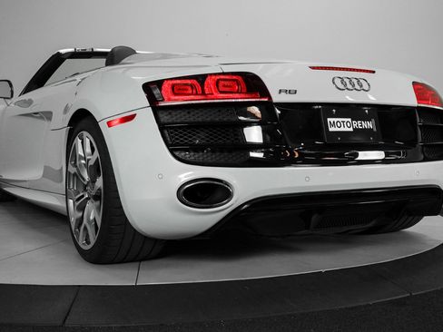 Used 2012 Audi R8 V10 image 27