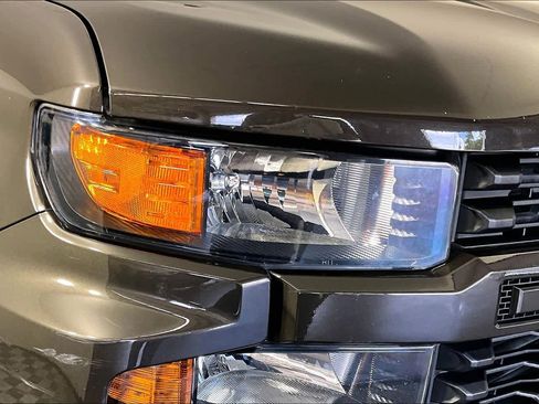 Certified 2021 Chevrolet Silverado 1500 Custom w/ LPO, Dark Essentials Package RWD image 23