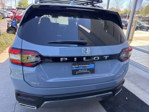 New 2026 Honda Pilot Elite image 5