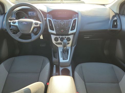 Used 2012 Ford Focus SE FWD image 10