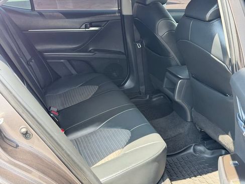 Used 2024 Toyota Camry SE FWD image 18