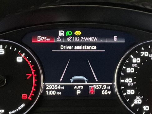 Used 2022 Audi Q5 2.0T Premium image 13