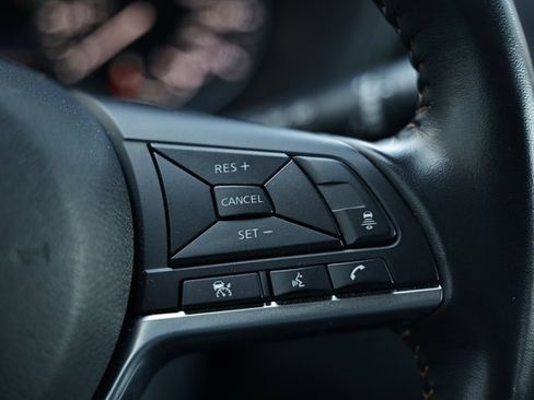 Used 2020 Nissan Sentra SR w/ Lighting Package image 30