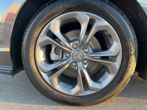 Certified 2024 Honda Accord EX image 11