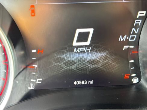 Used 2022 Dodge Charger SXT w/ Plus Group RWD image 19
