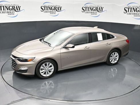 Used 2024 Chevrolet Malibu LT FWD image 11