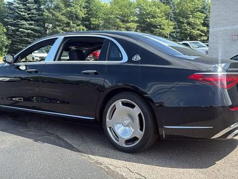 Certified 2023 Mercedes-Benz Maybach S 580 4MATIC image 7
