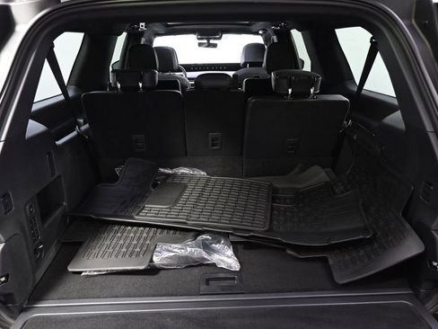 New 2026 Lincoln Navigator L Reserve w/ Jet Appearance Package AWD/4WD image 19
