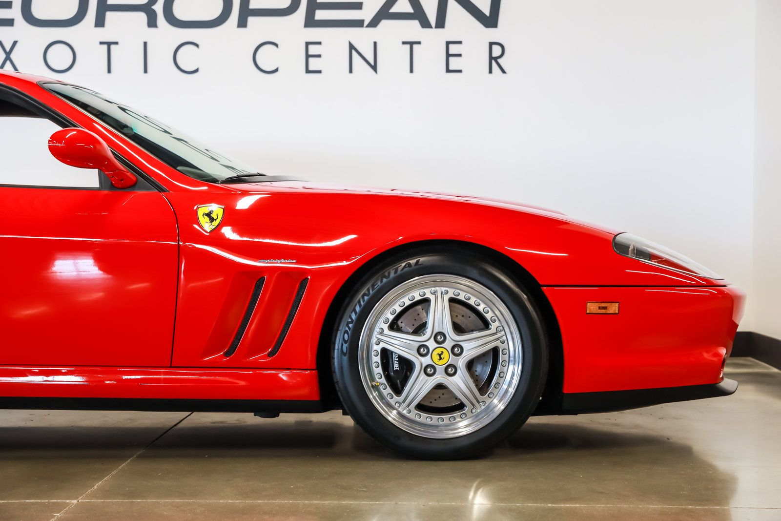 Used 2000 Ferrari 550 Maranello Coupe RWD image 13