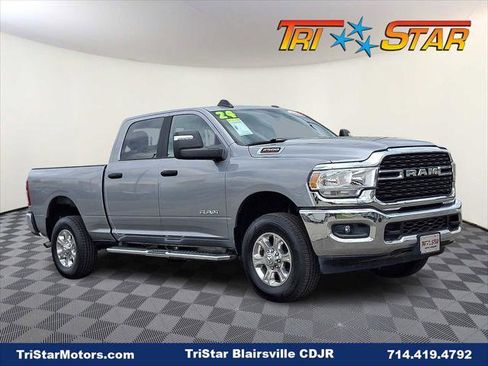 Certified 2024 RAM 2500 Big Horn AWD/4WD image 1