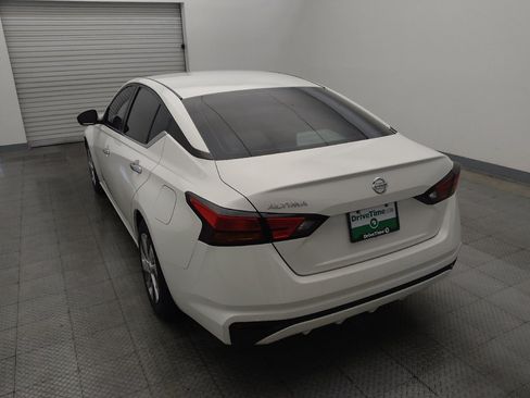 Used 2022 Nissan Altima 2.5 S FWD image 6